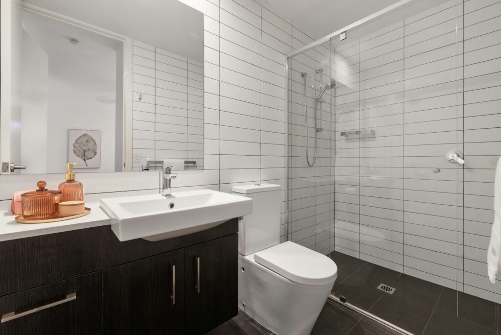 Modern bathroom